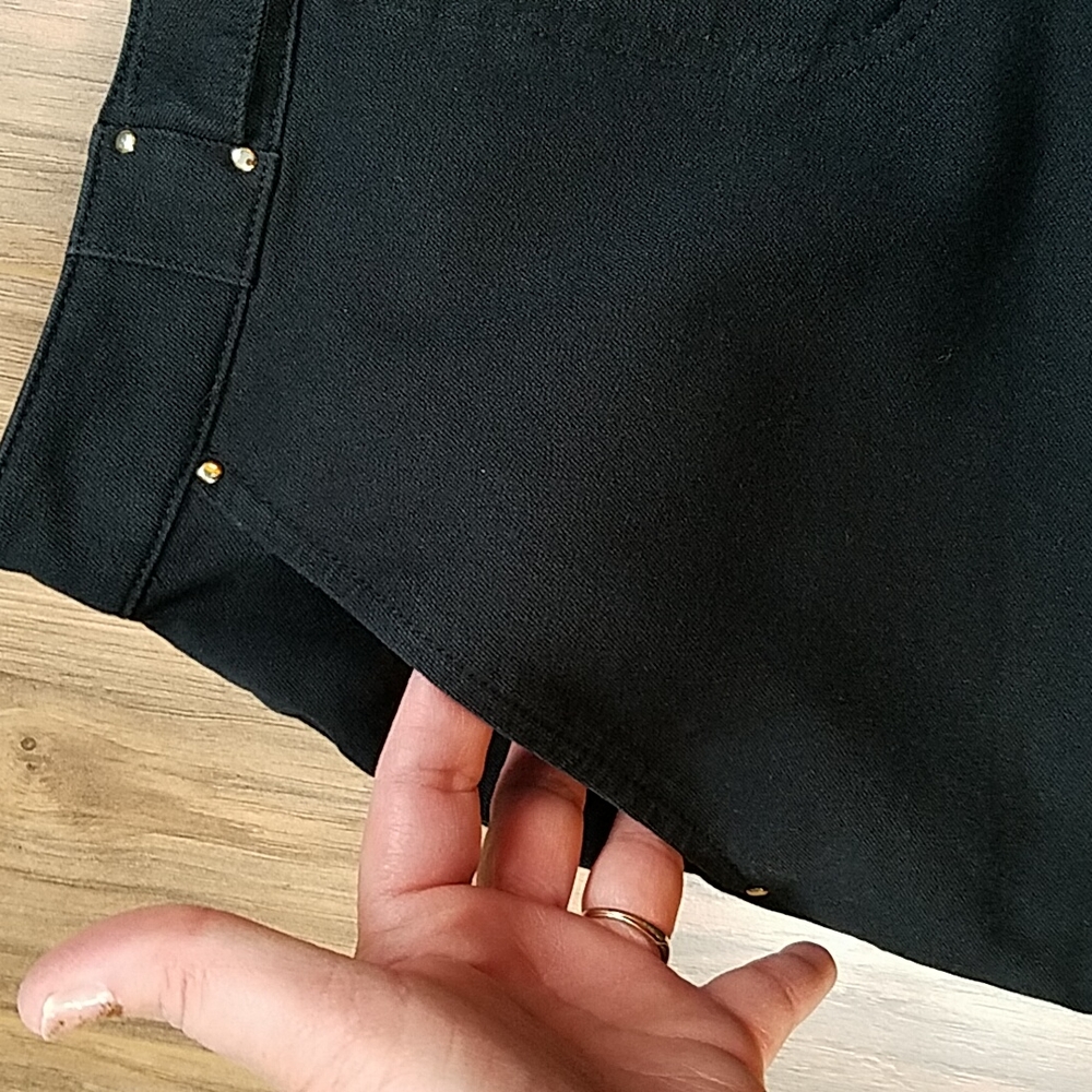 ST JOHN SPORT By Marie Gray Utility Cargo Black Cotton Spandex Pants 4 - Picture 6 of 17